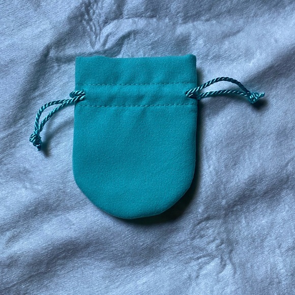 Tiffany's pouch - Picture 3 of 4